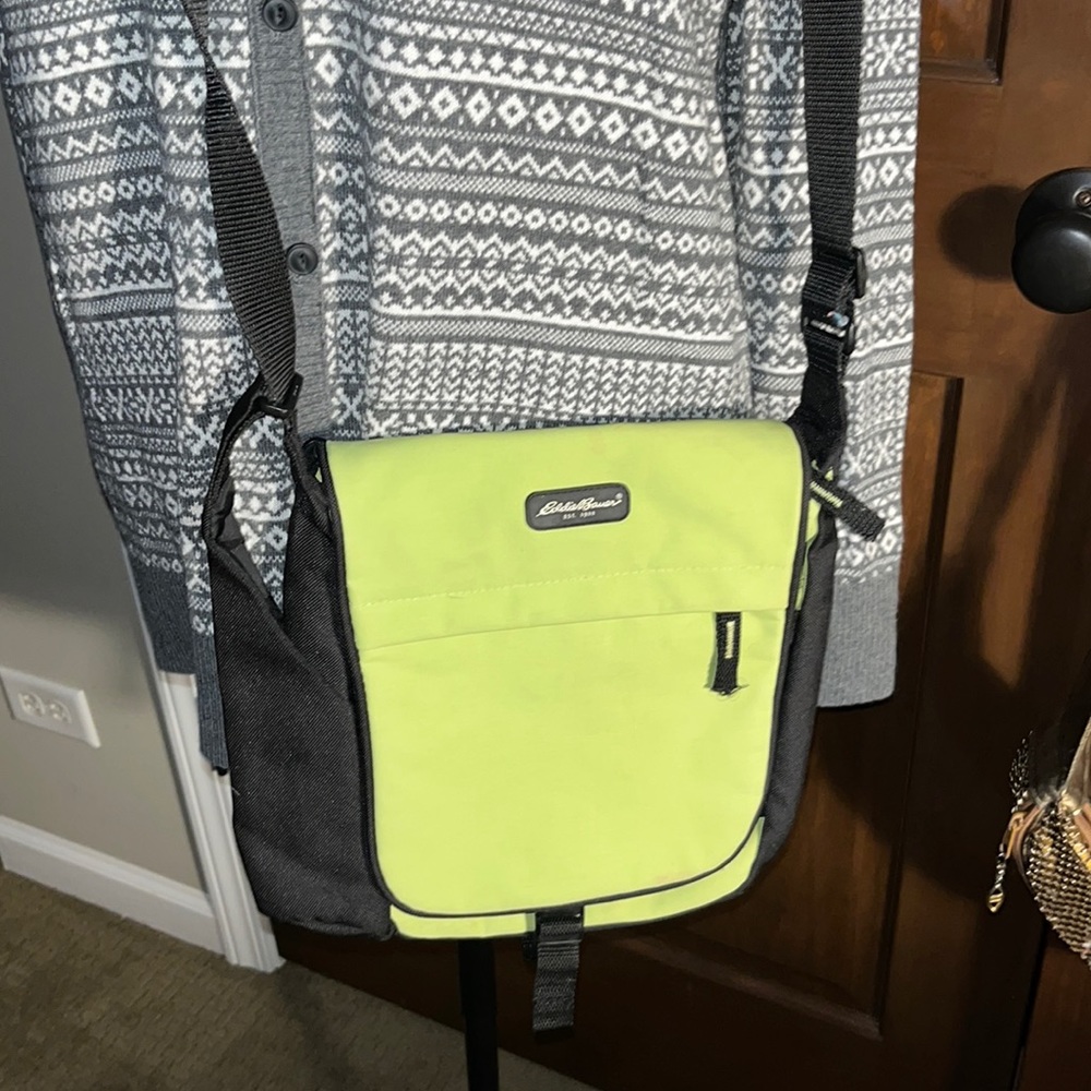 Lime Green Adjustable Crossover Camp or Travel or Lunch Bag
